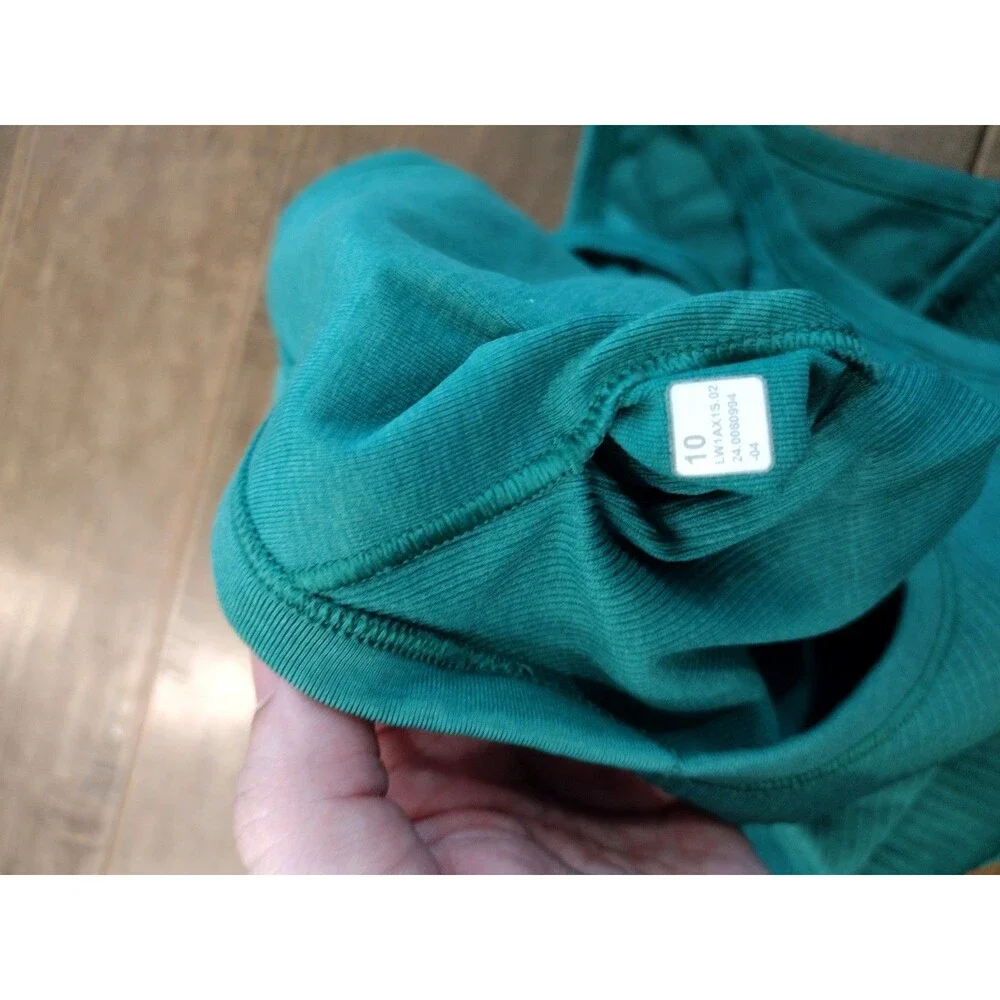 LULULEMON Women's Ebb to Street bright green racerback ribbed tank top - size 10